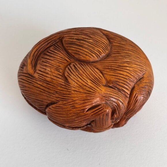 Hand-Carved Wooden Netsuke Trinket Box Cat Fish Wood Small - Picture 5 of 8